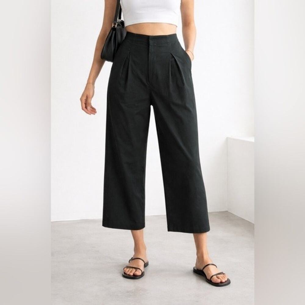 COS Wool Pleated Wide Leg Cropped Trouser Pants Size 2 Green Minimalist Career